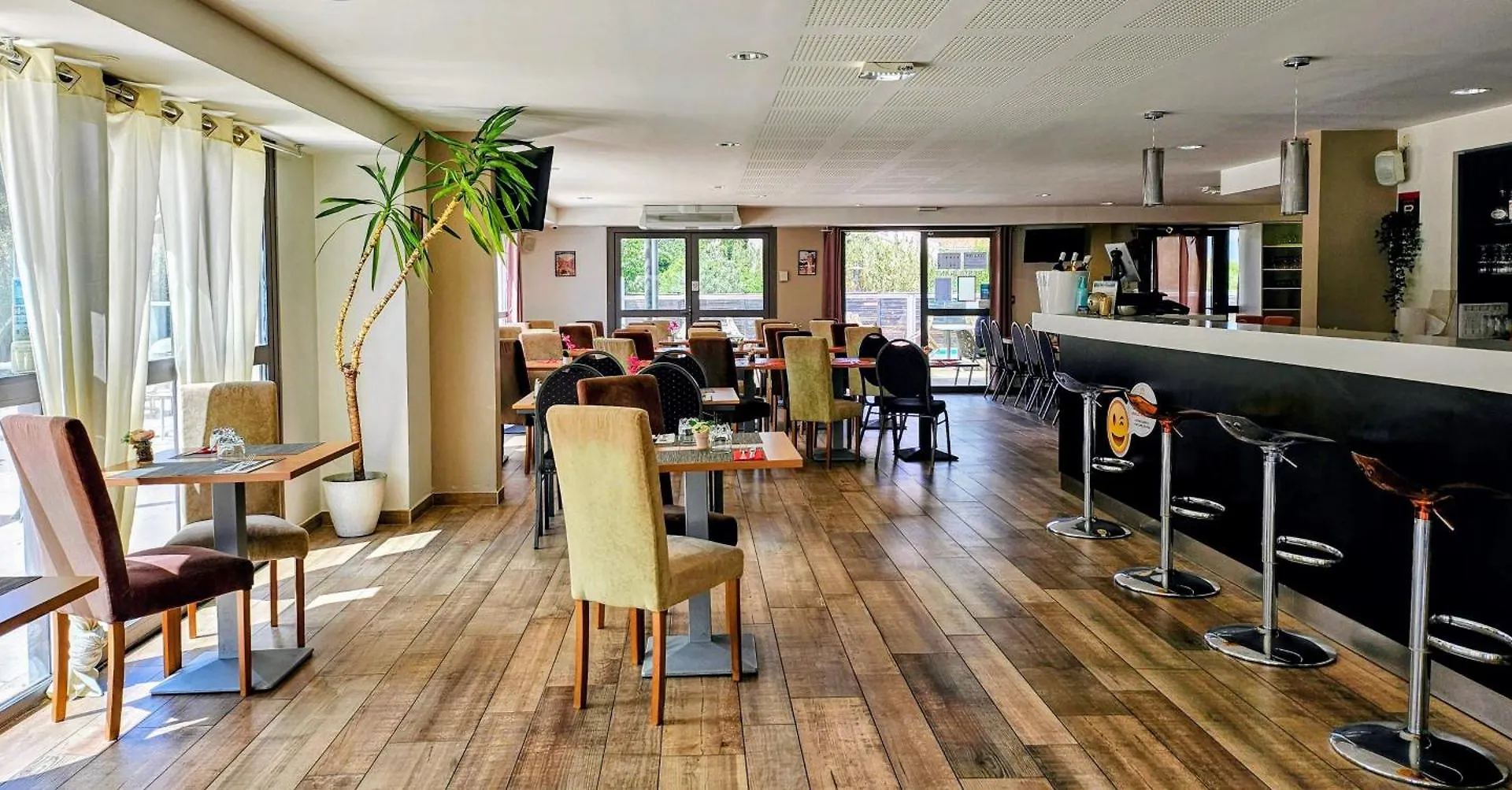 Apartment Studio Le Paradis Vert Aix-En-Provence, Parking, Piscine