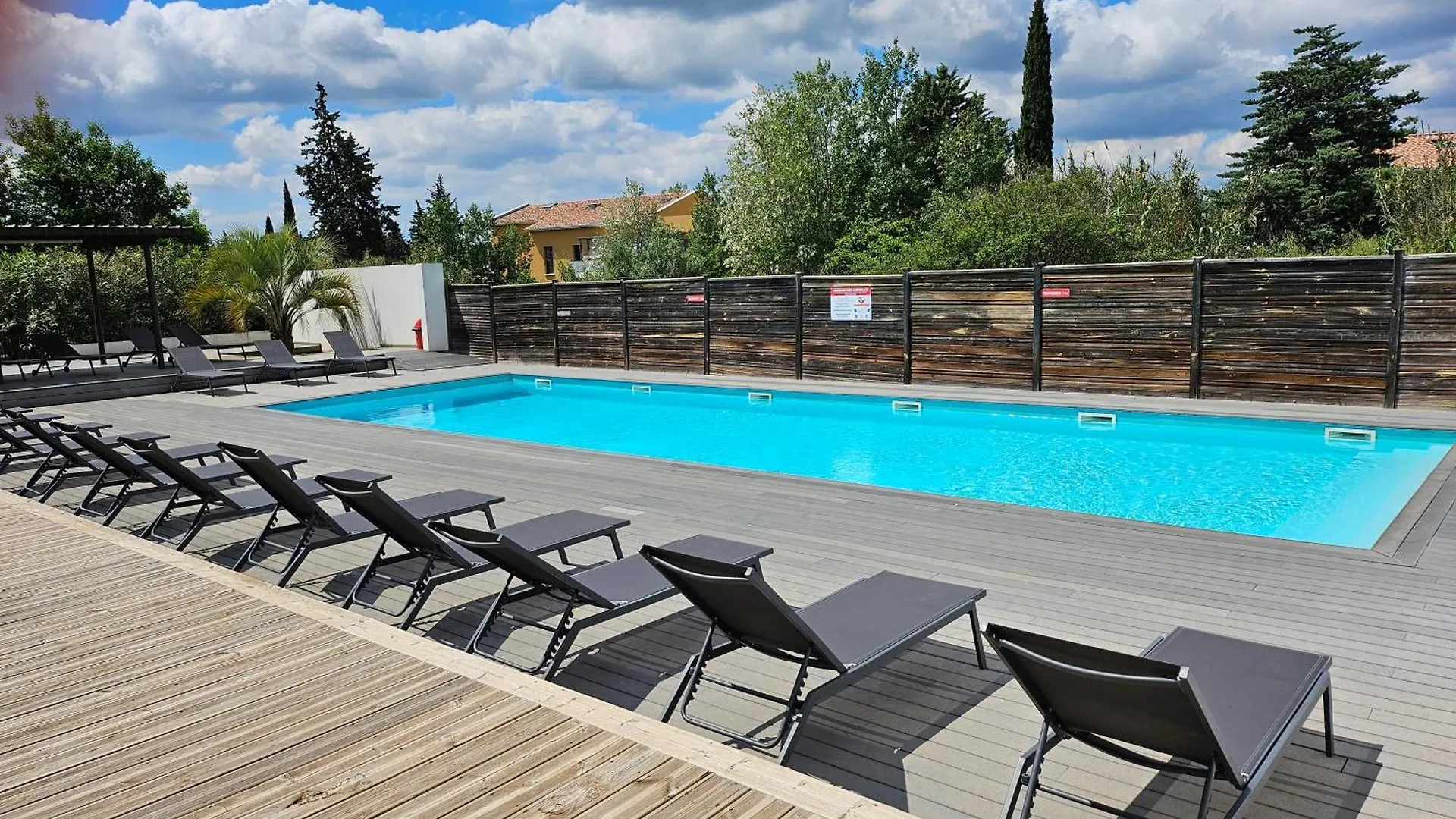 Studio Le Paradis Vert Aix-En-Provence, Parking, Piscine 0*, Aix-en-Provence France