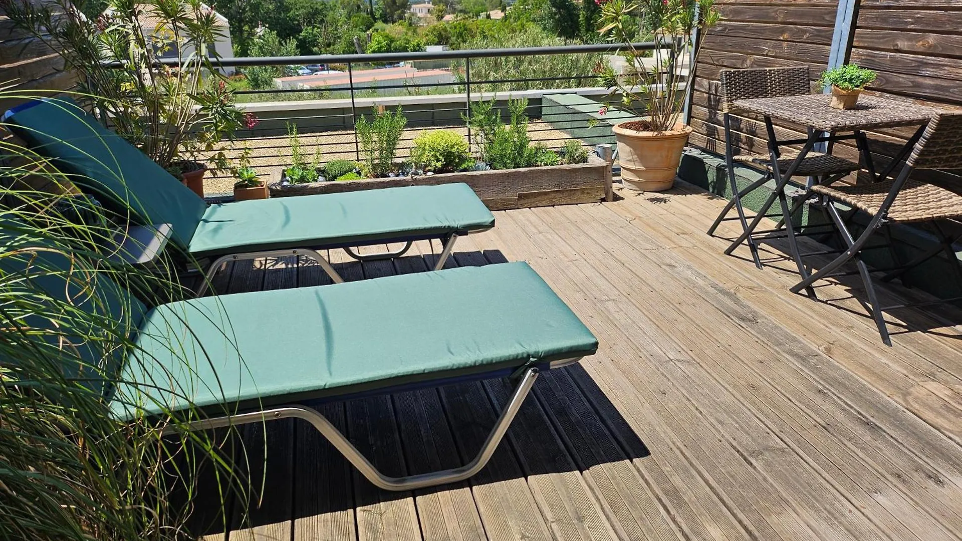 Studio Le Paradis Vert Aix-En-Provence, Parking, Piscine 0*, Aix-en-Provence